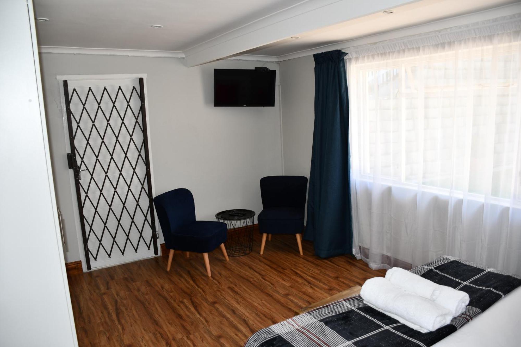 Friendz Guesthouse Найсне Номер фото